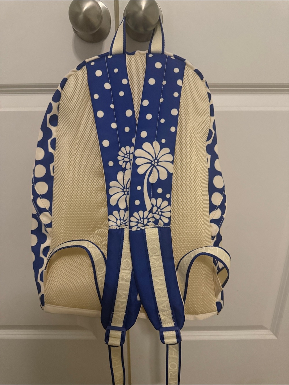 FARM RIO Palermo Pocket Floral Print Backpack, New and never used. - Picture 2 of 2